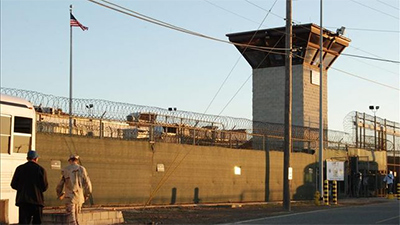 Uruguay acepta acoger a presos de Guantánamo